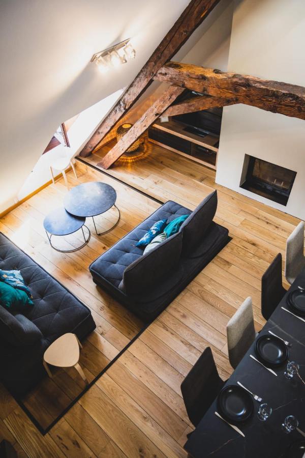 Le Septqatre - Grand Triplex Au Coeur De La Vieille Ville Annecy Eksteriør bilde