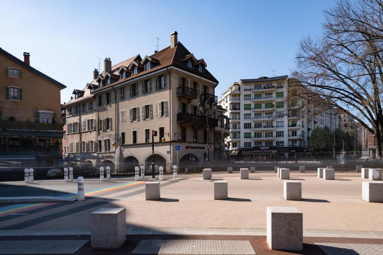 Le Septqatre - Grand Triplex Au Coeur De La Vieille Ville Annecy Eksteriør bilde