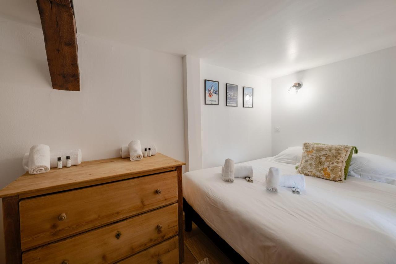 Le Septqatre - Grand Triplex Au Coeur De La Vieille Ville Annecy Eksteriør bilde