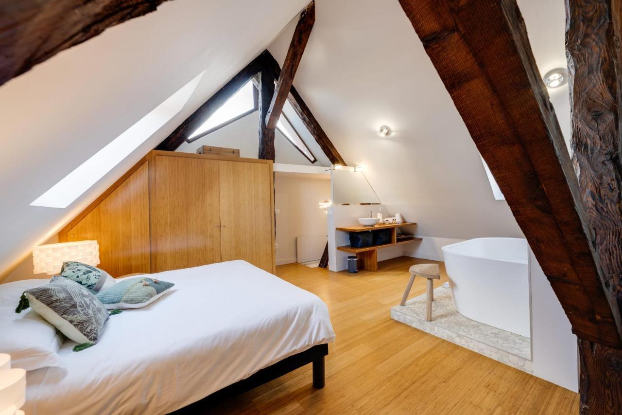 Le Septqatre - Grand Triplex Au Coeur De La Vieille Ville Annecy Eksteriør bilde